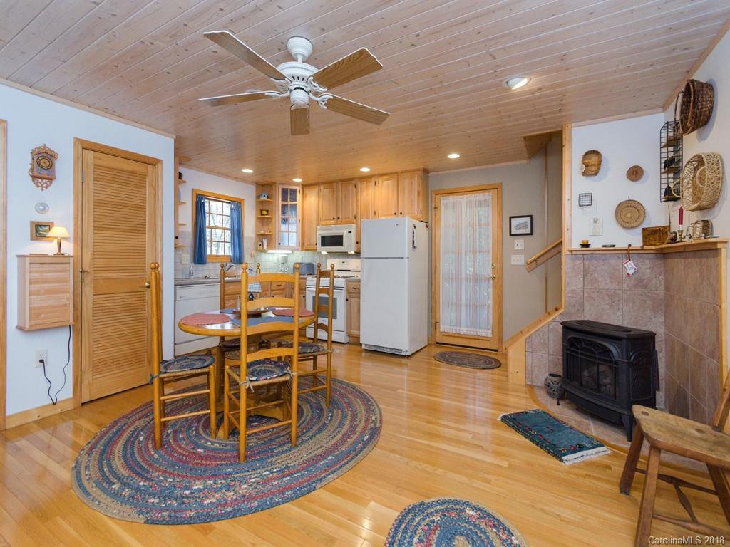 461-463 Concord Road Fletcher, NC 28732 - Photo 4 of 24 Gallery Image 4