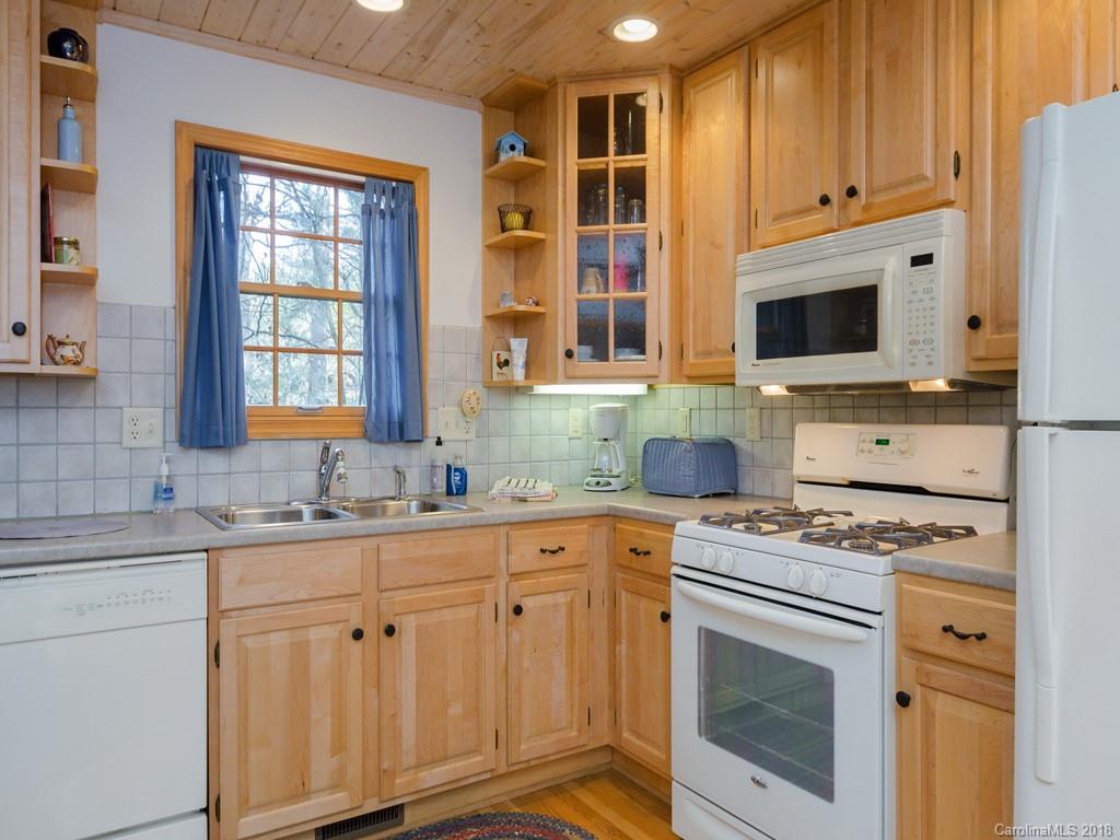 461-463 Concord Road Fletcher, NC 28732 - Photo 6 of 24 Gallery Image 6