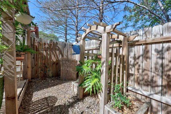 a plant is in front of building