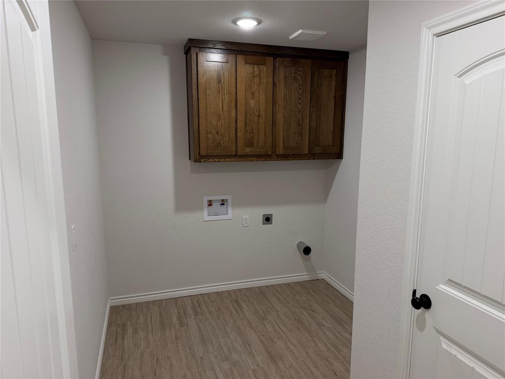 180 Altom Road Springtown, TX 76082 - Photo 6 of 14