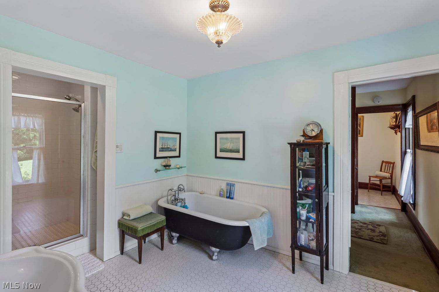 23 Fixler Road Wadsworth, OH 44281 - Photo 28 of 47 bathroom