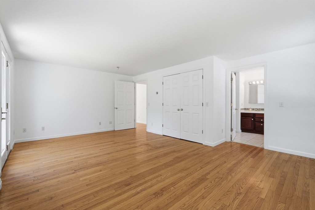 28 Hulst Road Amherst, MA 01002 - Photo 24 of 42