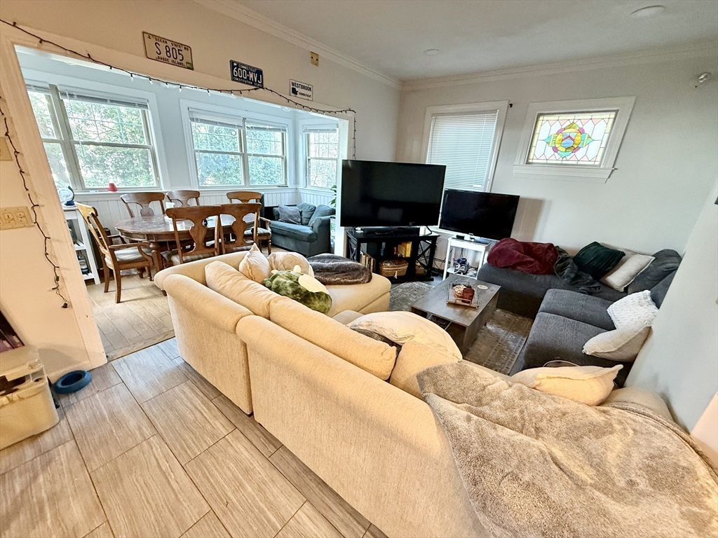 184 Boston Street, Unit 1 Boston, MA 02125 - Photo 3 of 11