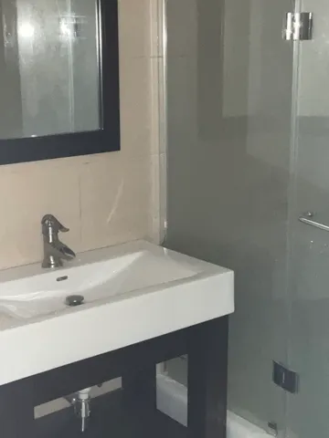 $445,000 | 1700 East 56th Street, Unit 36093610, Chicago, IL 60637