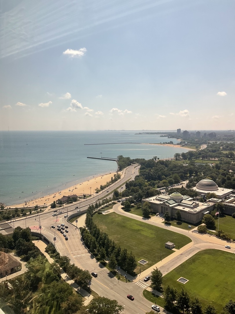 1700 East 56th Street, Unit 36093610 Chicago, IL 60637 - Photo 2 of 25