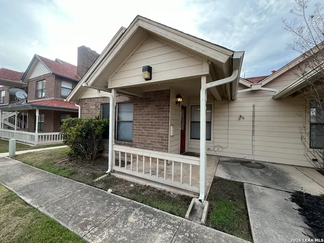 $795 | 6306 Queens Castle, Unit 4, San Antonio, TX 78218