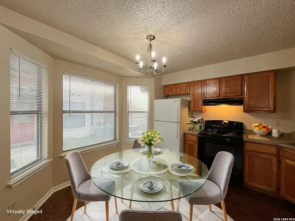 $750 | 6306 Queens Castle, Unit 4, San Antonio, TX 78218