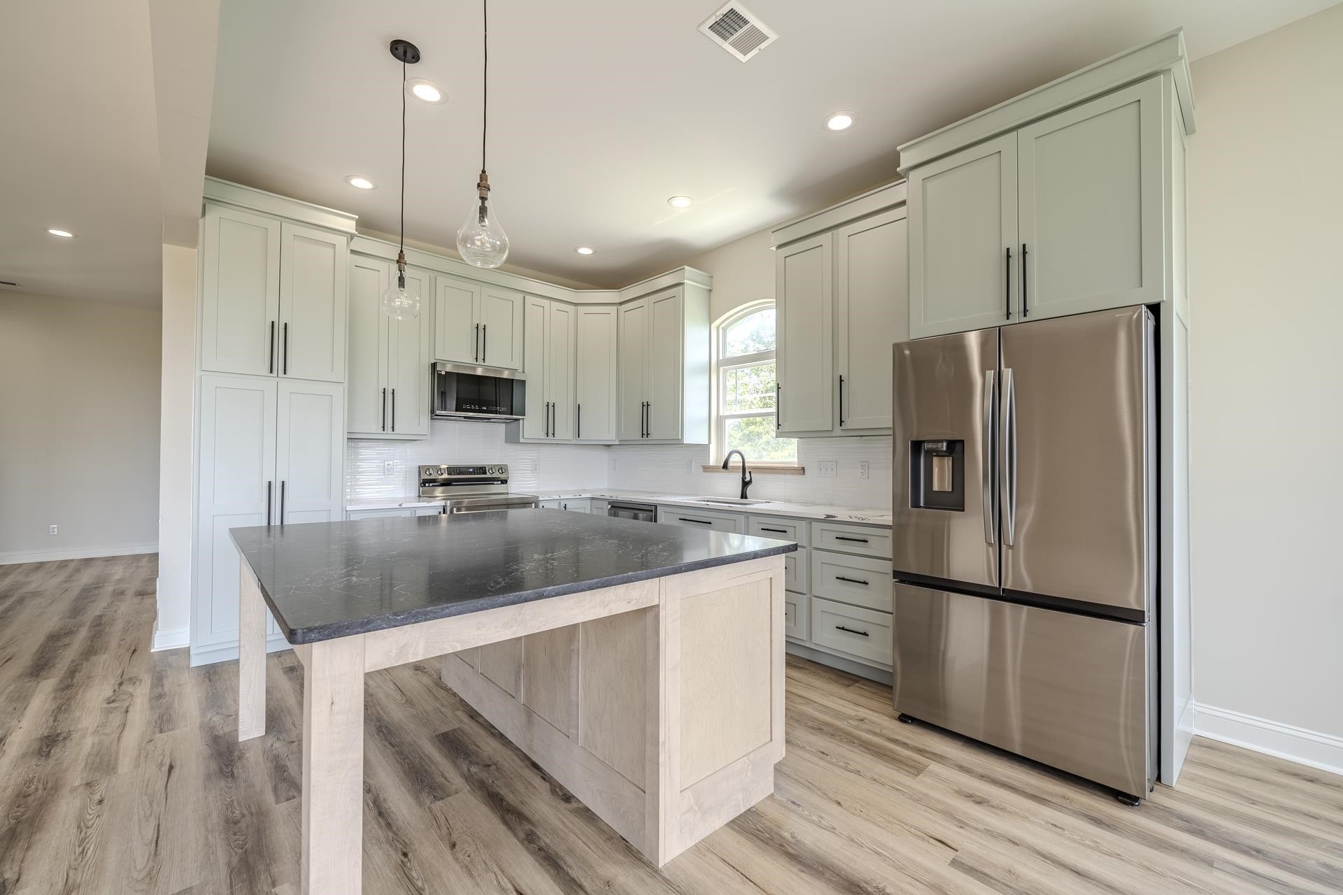 851 Rivers Edge Drive Bath Springs, TN 38311 - Photo 9 of 40