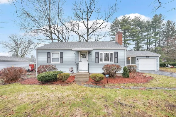 $285,000 | 38 Northway Drive, Springfield, MA 01119
