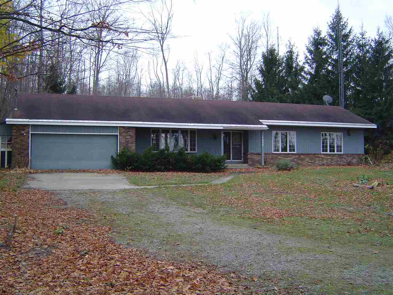 7032 East Lincoln Road Cedar, MI 49621 - Photo 1 of 28 1809496.JPG