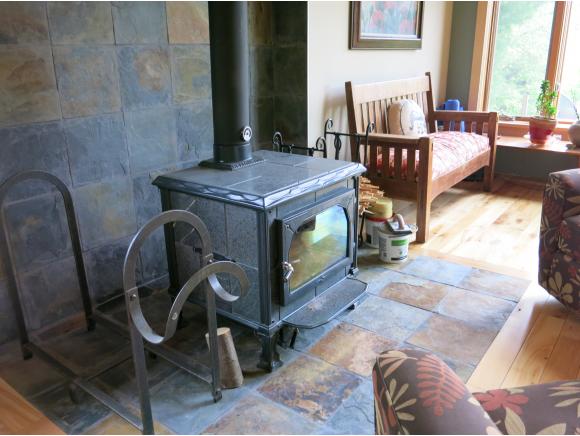 1973 Huntington Road Richmond, VT 05477 - Photo 11 of 22 Gallery Image 11