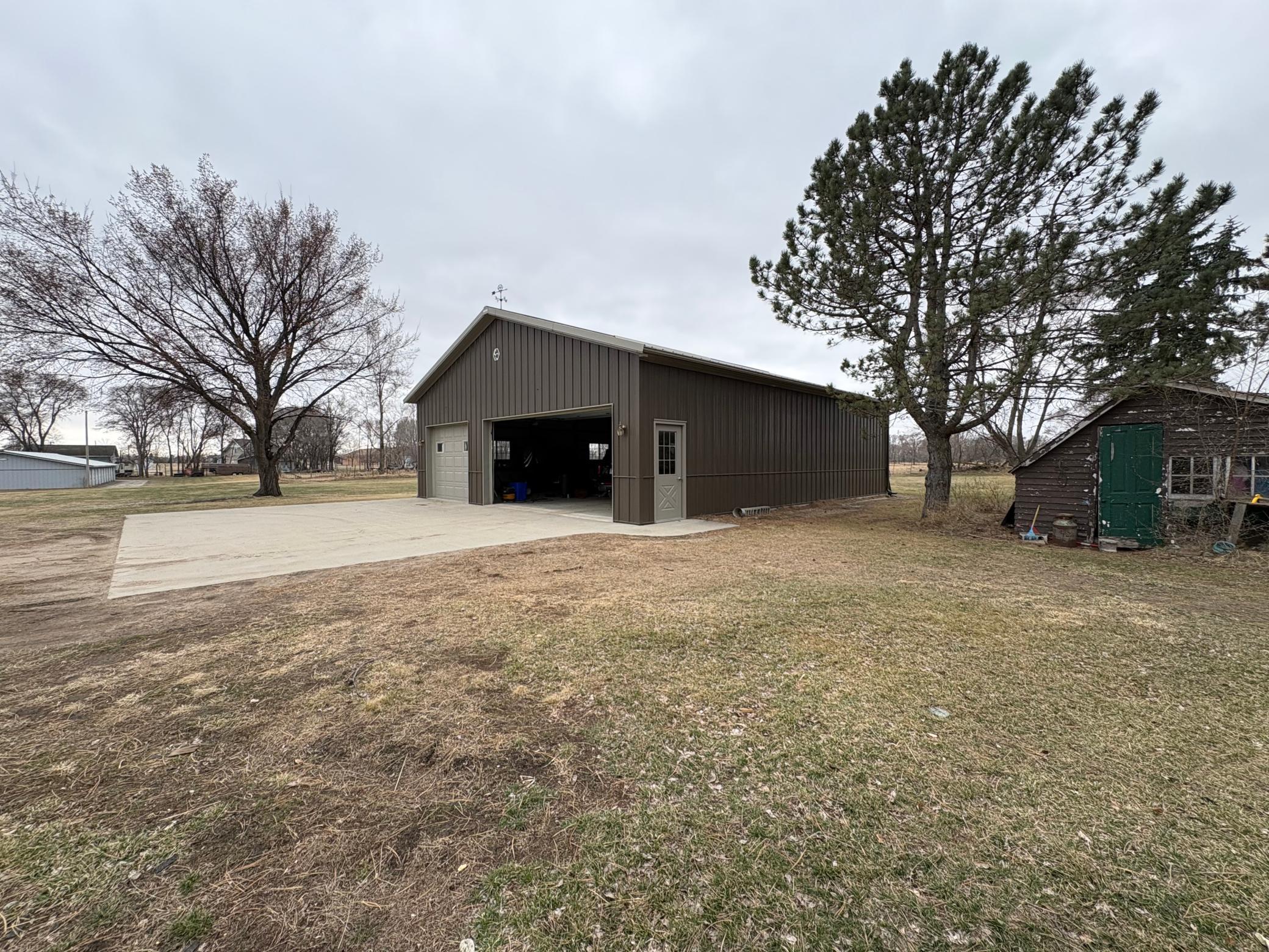 237 South Paul Street Appleton, MN 56208 - Photo 5 of 35