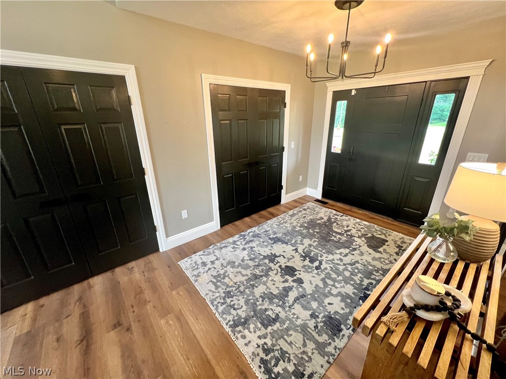 41 West Nimisila Road New Franklin, OH 44319 - Photo 13 of 50 freshly painted interior throughout!