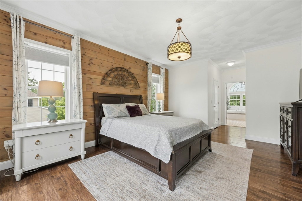 12 Forbes Road Hudson, MA 01749 - Photo 21 of 40