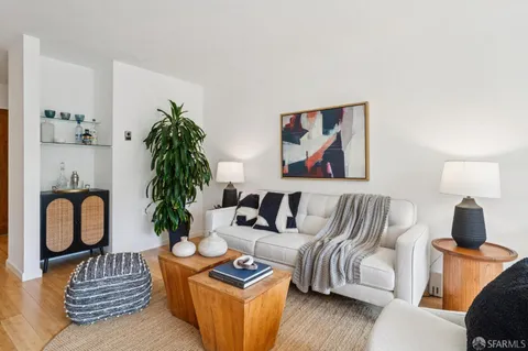 $599,000 | 1700 Gough Street, Unit 304, San Francisco, CA 94109