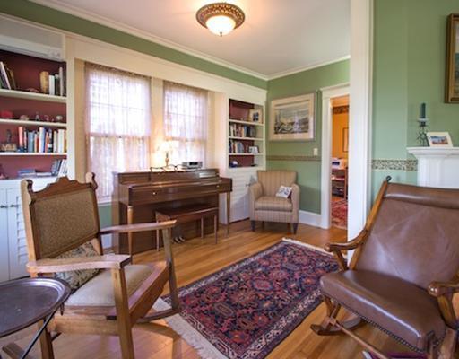 4 Belmeade Road Portland, ME 04101 - Photo 7 of 25 Living Room.