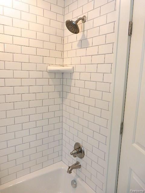 847 Fisher Road Grosse Pointe, MI 48230 - Photo 11 of 16 P1010968.jpg