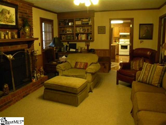 115 Sugar Cane Court Greer, SC 29650 - Photo 13 of 17 Gallery Image 13