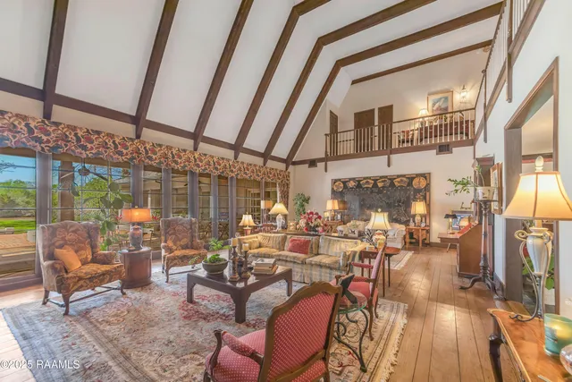 $599,500 | 918 Rue De Chene Vert, Abbeville, LA 70510