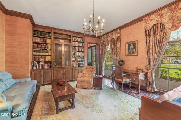 $599,500 | 918 Rue De Chene Vert, Abbeville, LA 70510