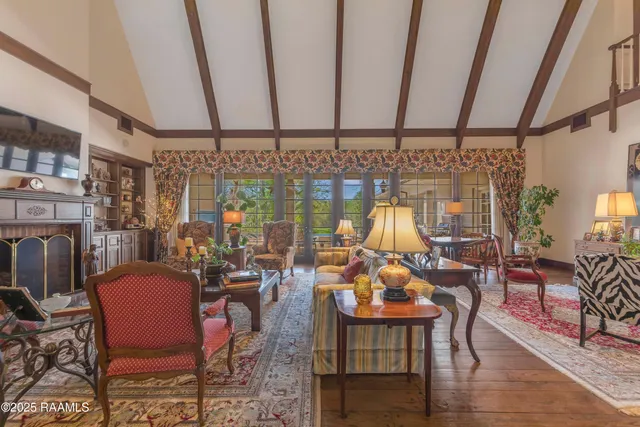 $599,500 | 918 Rue De Chene Vert, Abbeville, LA 70510