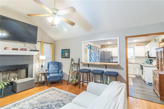 $294,900 | 1308 Deena Street, Pleasant Hill, MO 64080