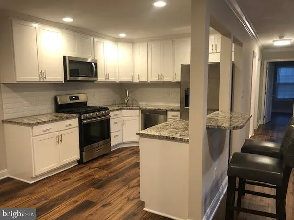 $2,400 | 28 Aspen Court, Hamilton, NJ 08619