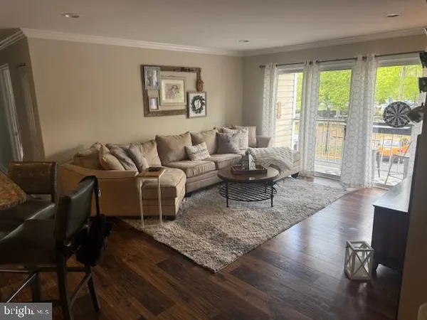 $2,400 | 28 Aspen Court, Hamilton, NJ 08619