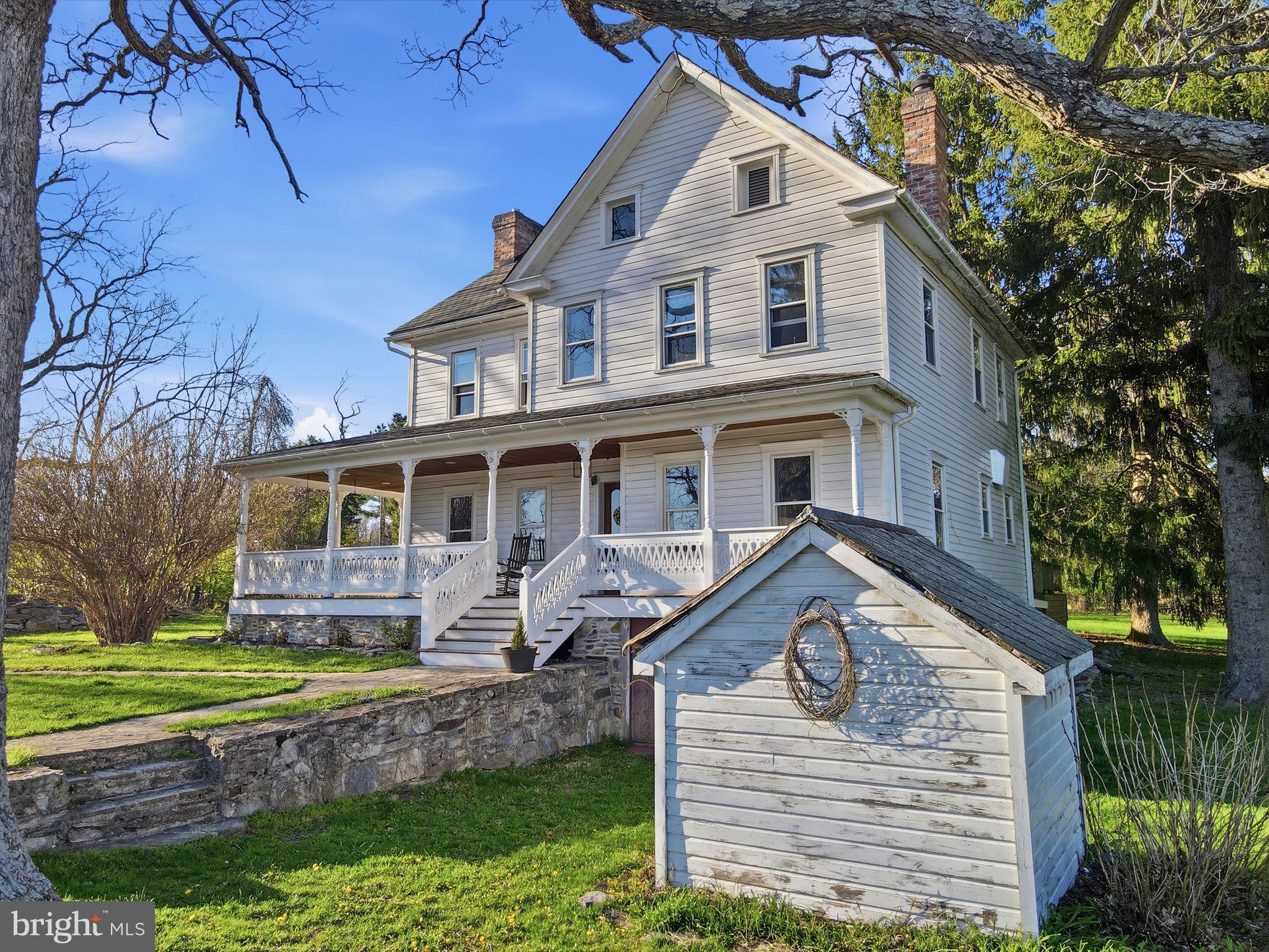 13405 John Kline Road Smithsburg, MD 21783 - Photo 67 of 96 a front view of a house with a yard
