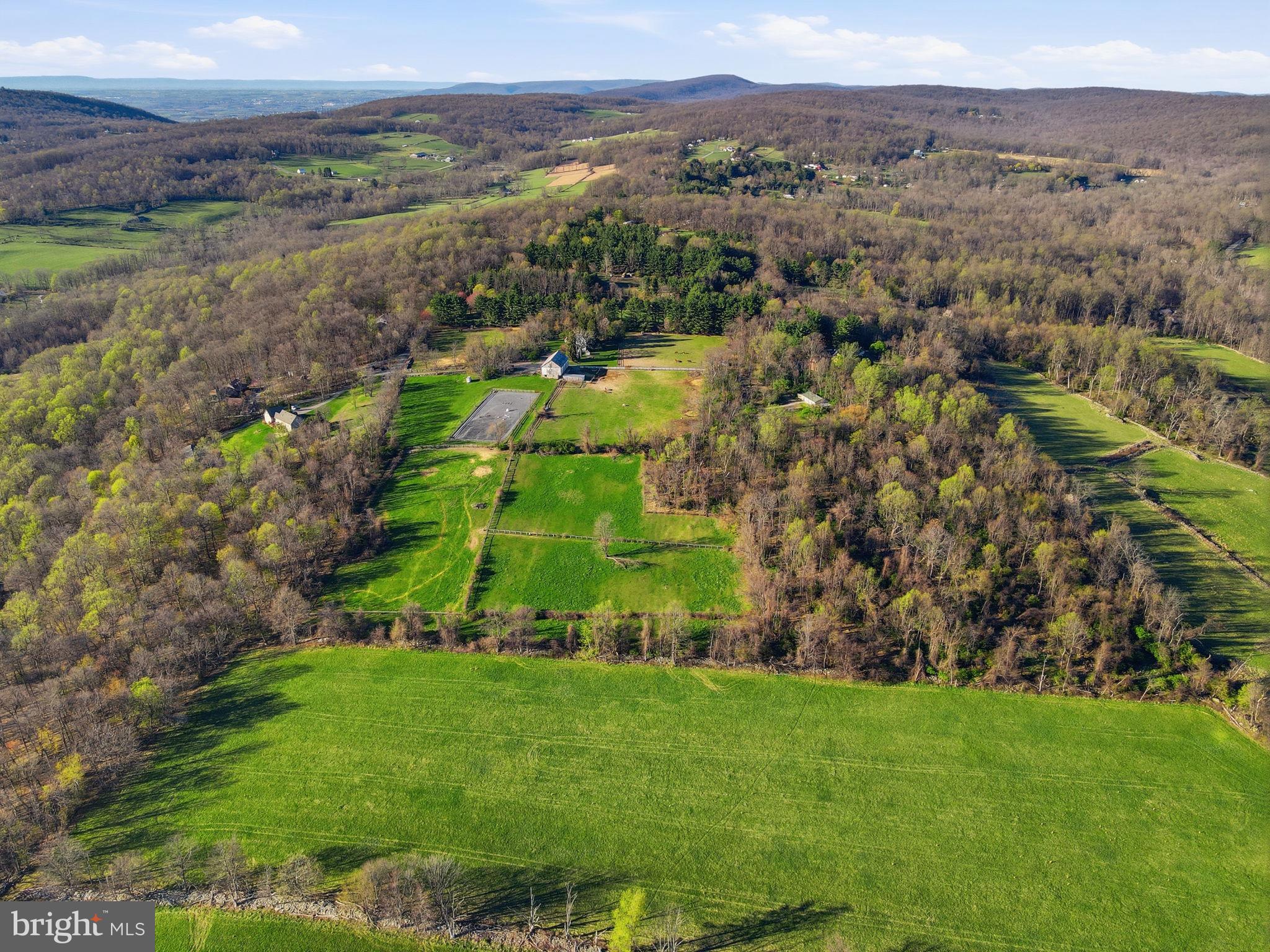 13405 John Kline Road Smithsburg, MD 21783 - Photo 89 of 96 an aerial view of a house with a yard