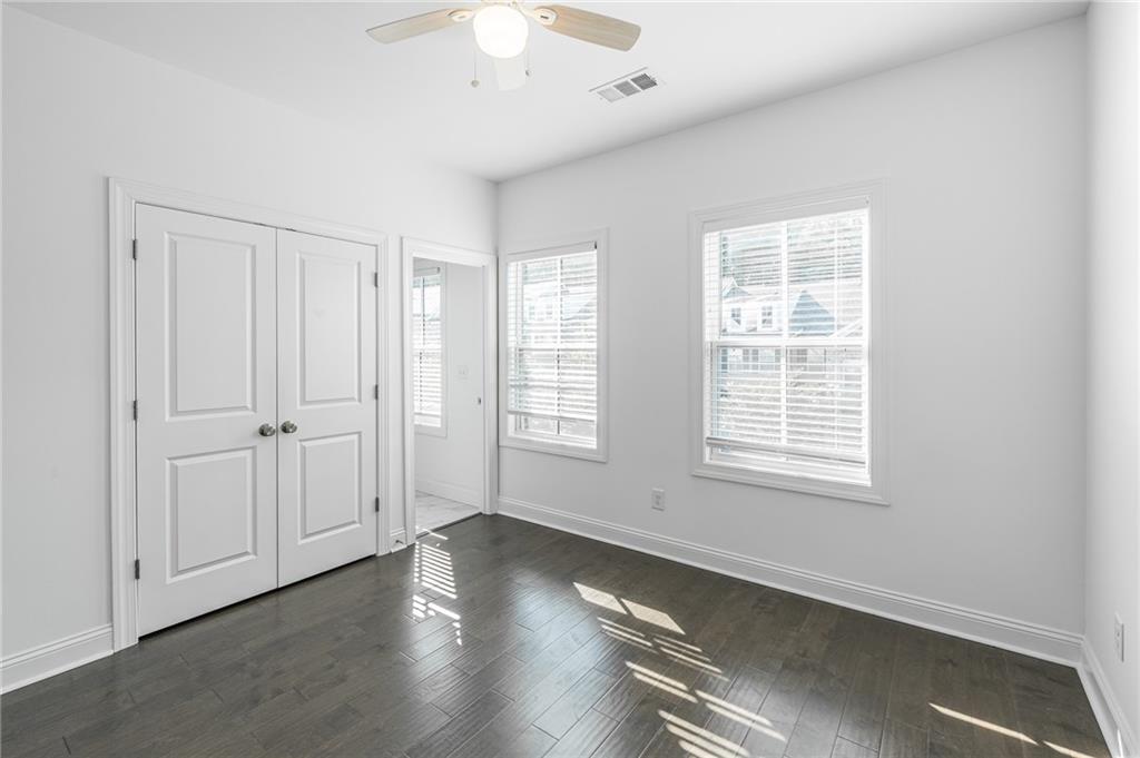 4570 Sims Park Suwanee, GA 30024 - Photo 15 of 41