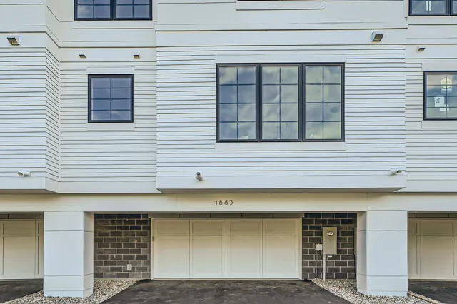 $1,549,900 | 1883 Symes Street, Long Lake, MN 55356