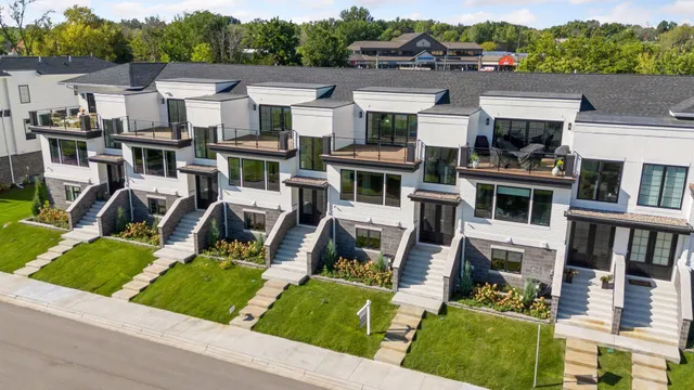 $1,549,900 | 1883 Symes Street, Long Lake, MN 55356