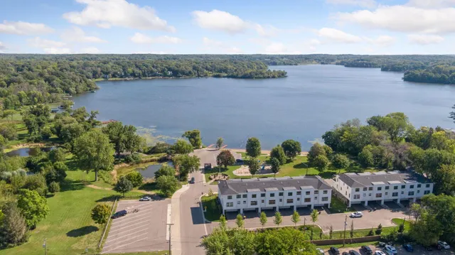 $1,549,900 | 1883 Symes Street, Long Lake, MN 55356