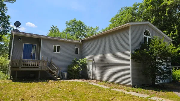 $280,000 | 202 Stream Road, Winterport, ME 04496