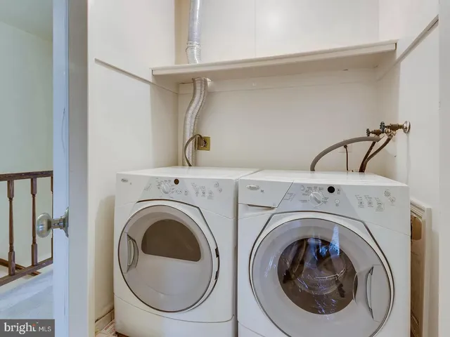 $2,400 | 8461 Diablo Court, Alexandria, VA 22309