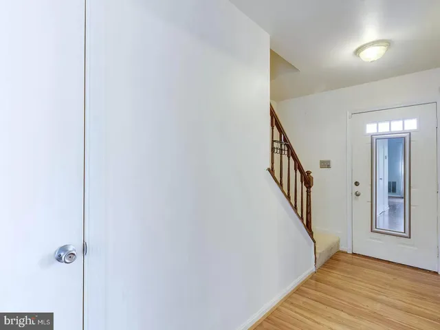 $2,400 | 8461 Diablo Court, Alexandria, VA 22309