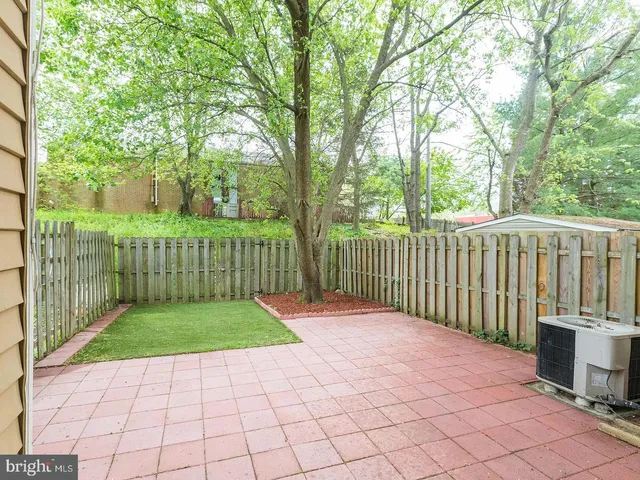 $2,400 | 8461 Diablo Court, Alexandria, VA 22309