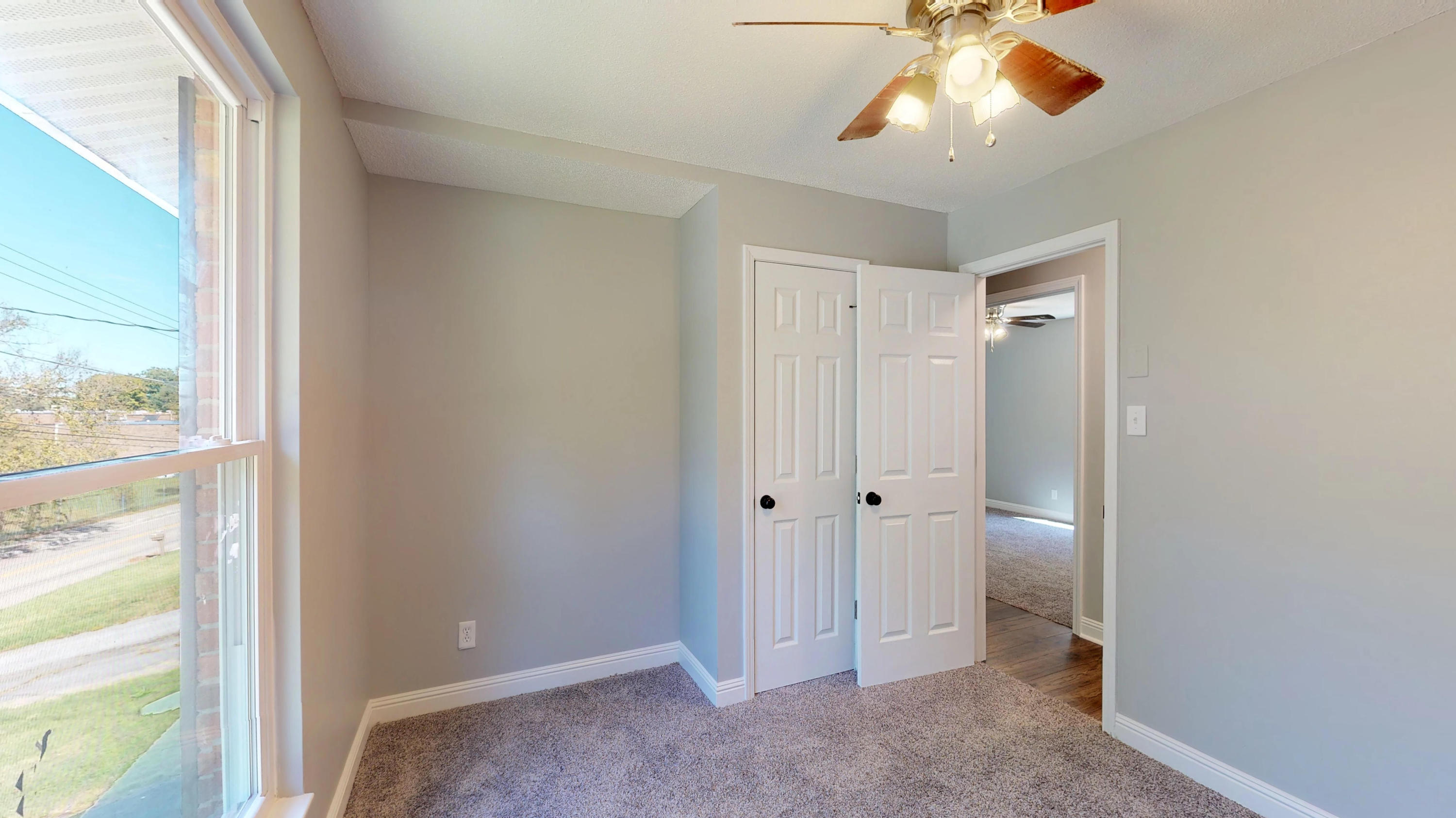 712 Taylor Road Knoxville, TN 37920 - Photo 11 of 27 712-Taylor-Road-Bedroom(3)