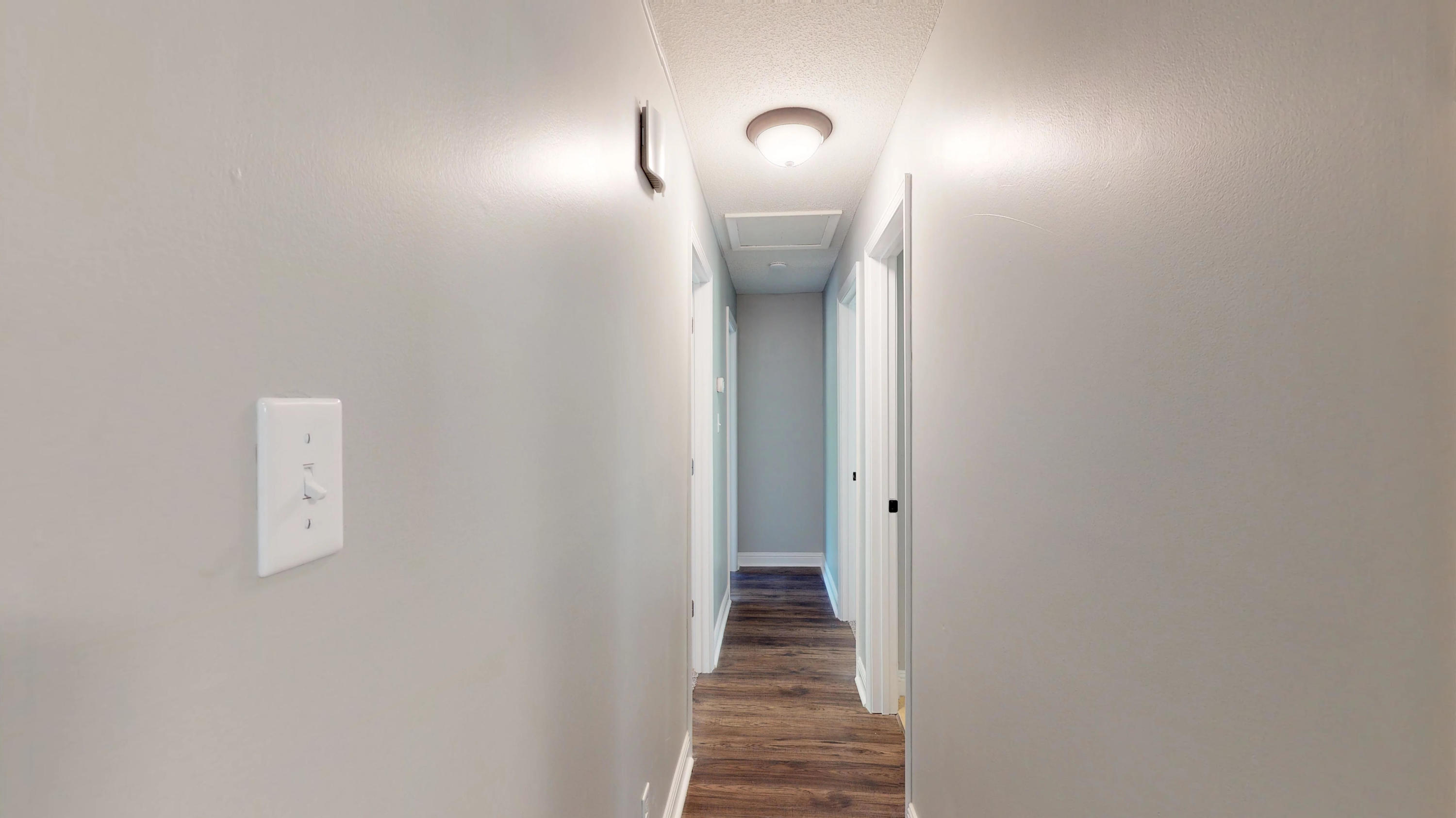 712 Taylor Road Knoxville, TN 37920 - Photo 19 of 27 712-Taylor-Road-Hall