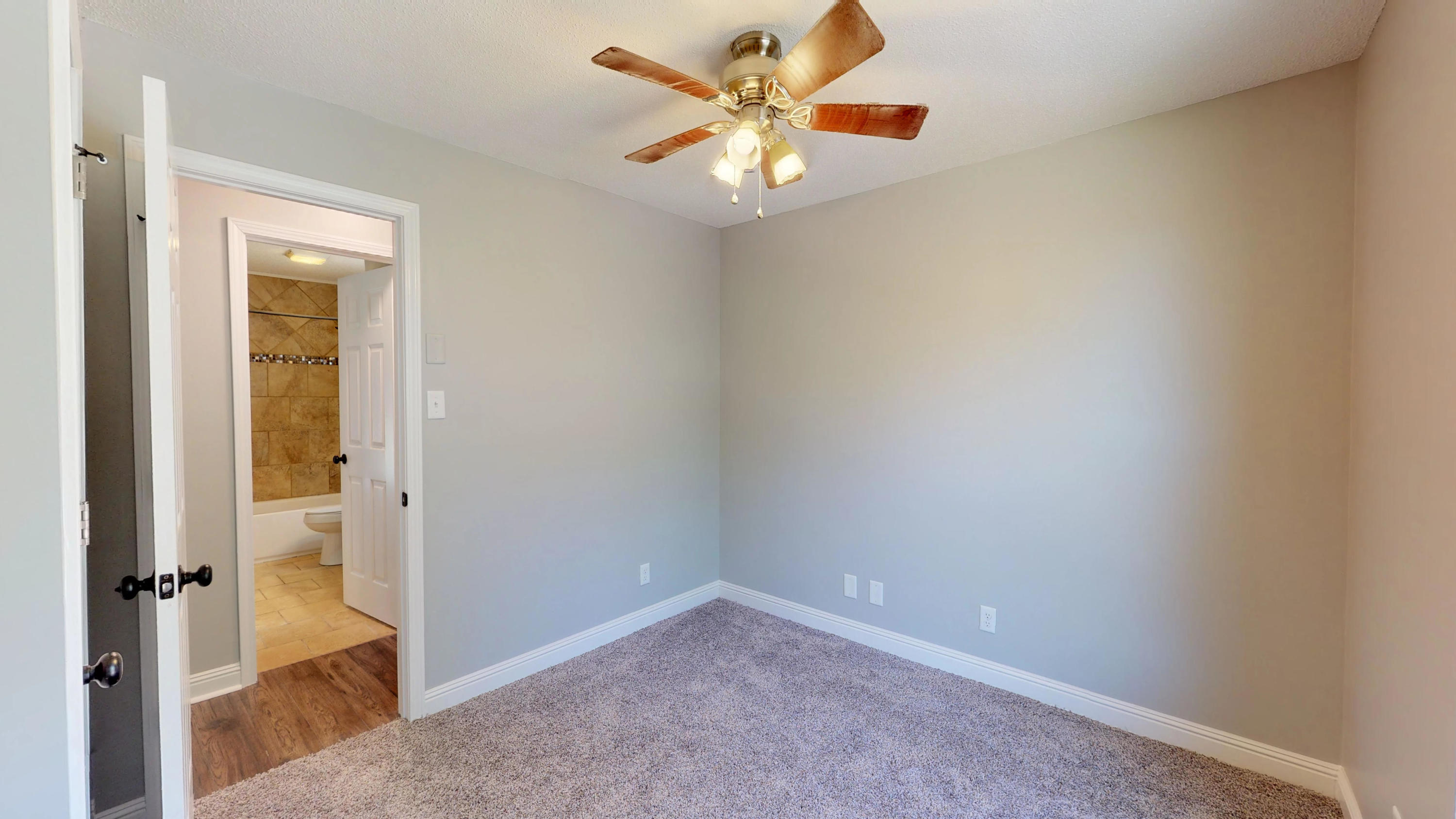 712 Taylor Road Knoxville, TN 37920 - Photo 10 of 27 712-Taylor-Road-Bedroom(2)
