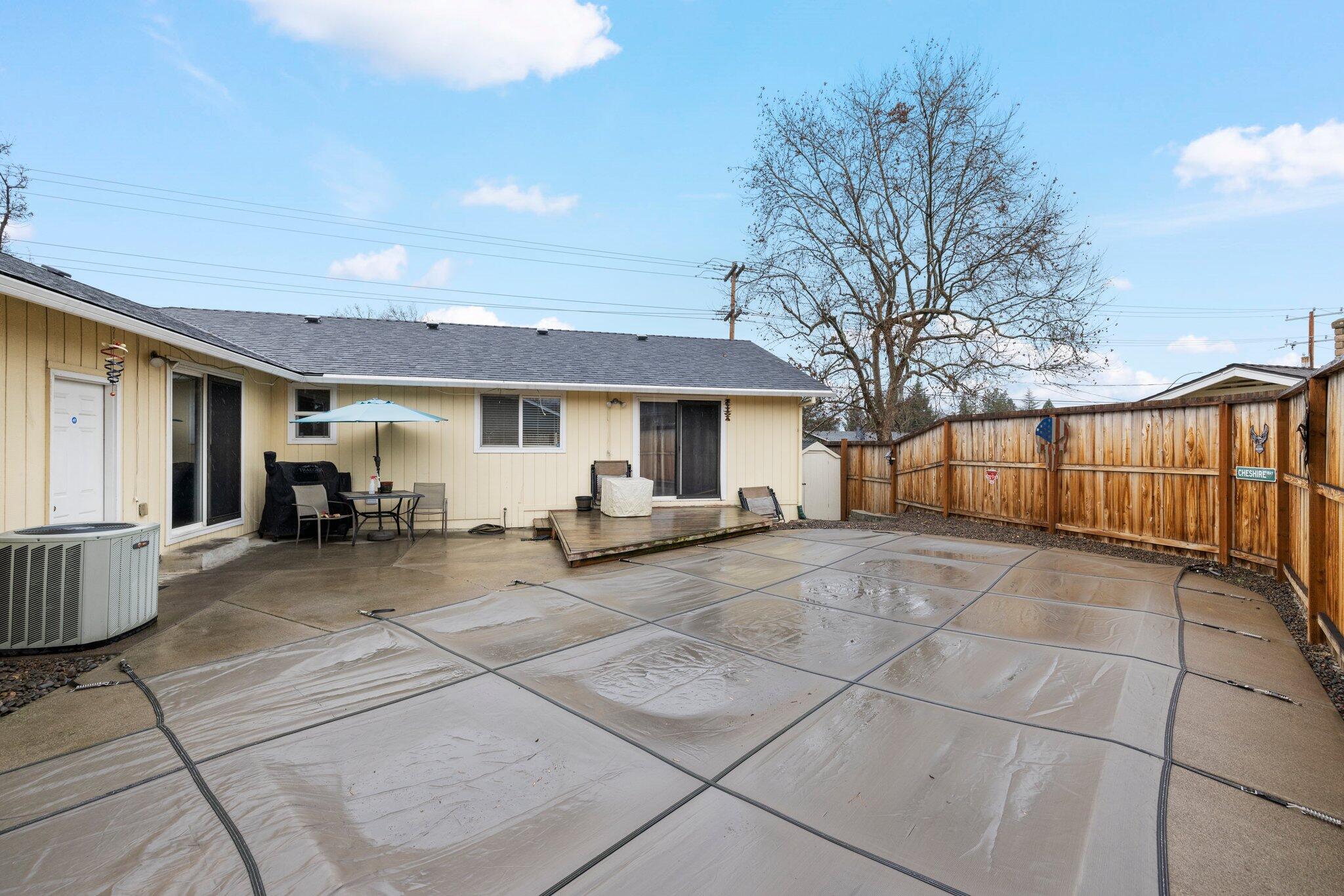 2501 Roberts Road Medford, OR 97504 - Photo 30 of 31 30-web-or-mls-WCI_7150