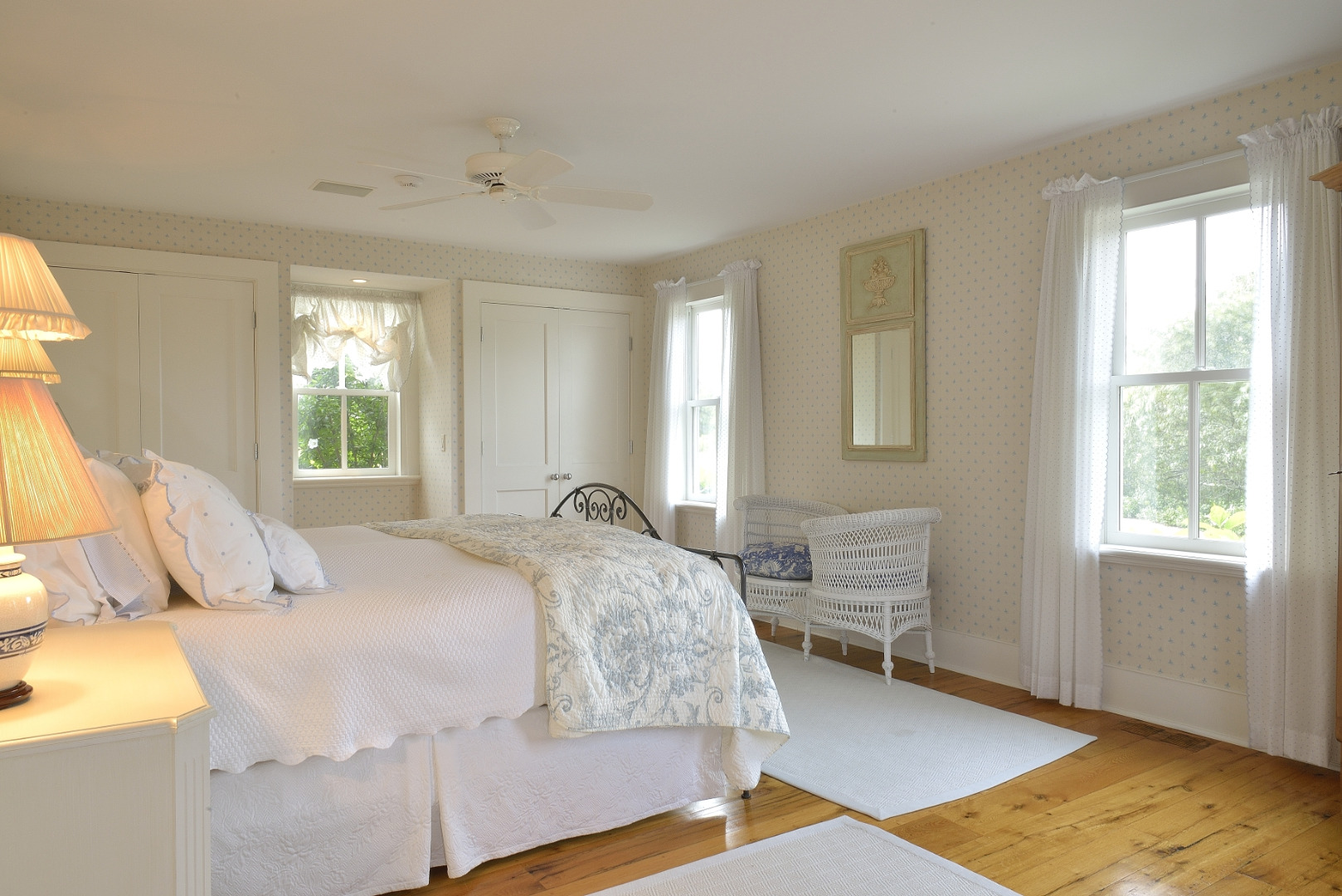 17 Wannacomet Road Nantucket, MA 02554 - Photo 22 of 36 1st Floor Master Bedroom