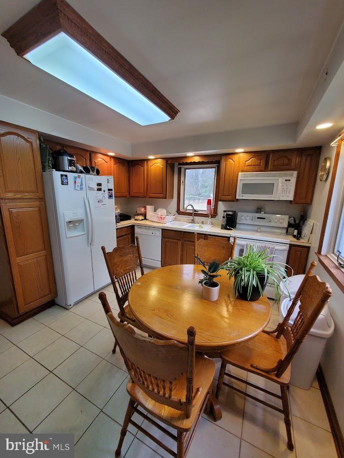 1060 Highspire Road Harrisburg, PA 17111 - Photo 4 of 12 Gallery Image 4