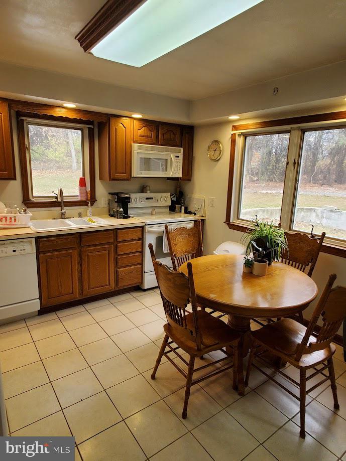 1060 Highspire Road Harrisburg, PA 17111 - Photo 5 of 12 Gallery Image 5