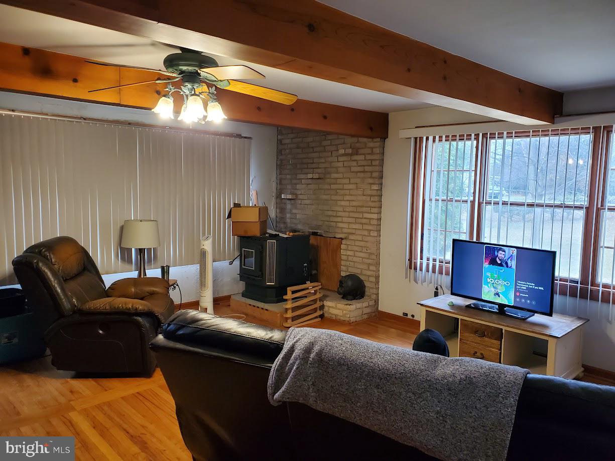 1060 Highspire Road Harrisburg, PA 17111 - Photo 6 of 12 Gallery Image 6