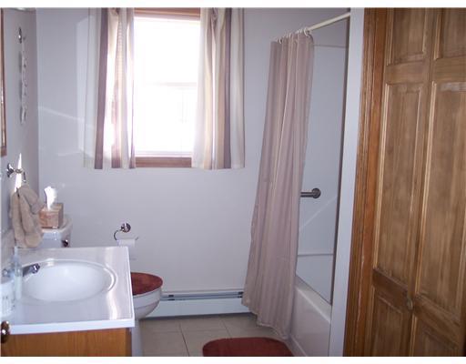 404 Gogan Road Benton, ME 04901 - Photo 14 of 22 Bathroom. bath 2, main level. Lg....