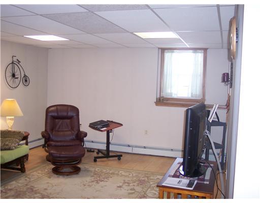 404 Gogan Road Benton, ME 04901 - Photo 16 of 22 Den/Family/Great Room.