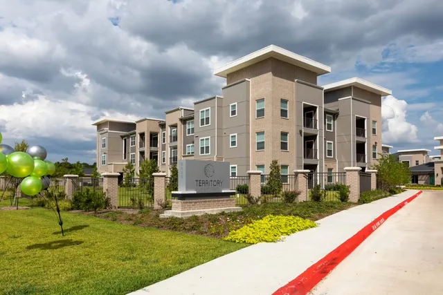 $1,335 | 5131 Williams Way Boulevard, Unit 1303, Richmond, TX 77469