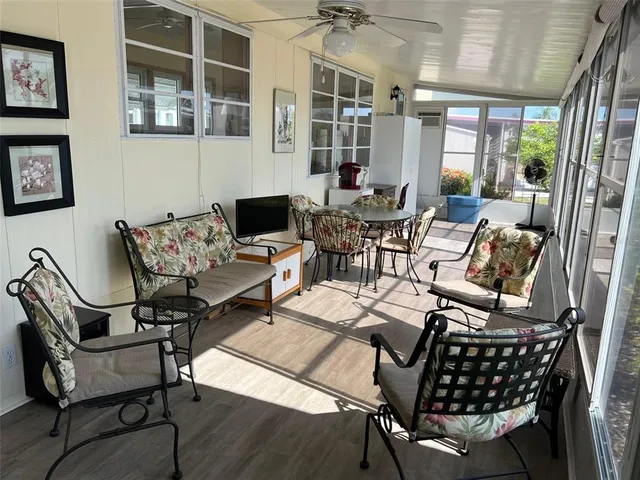 a view of a livingroom and dining room